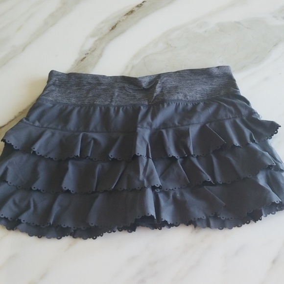 LuluLemon Skorts - Picture 7 of 8